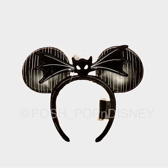 DISNEY parks Oogie boogie 🎲SHOCK, LOCK & BARREL Ears Jack Skellington bow tie - Picture 1 of 5